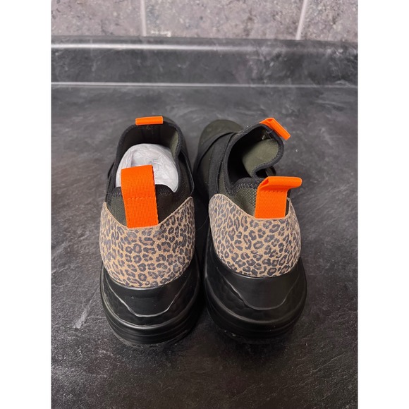 Steve‎ Madden Camouflage Leopard Print Slip On Sneakers 9M - Picture 4 of 5